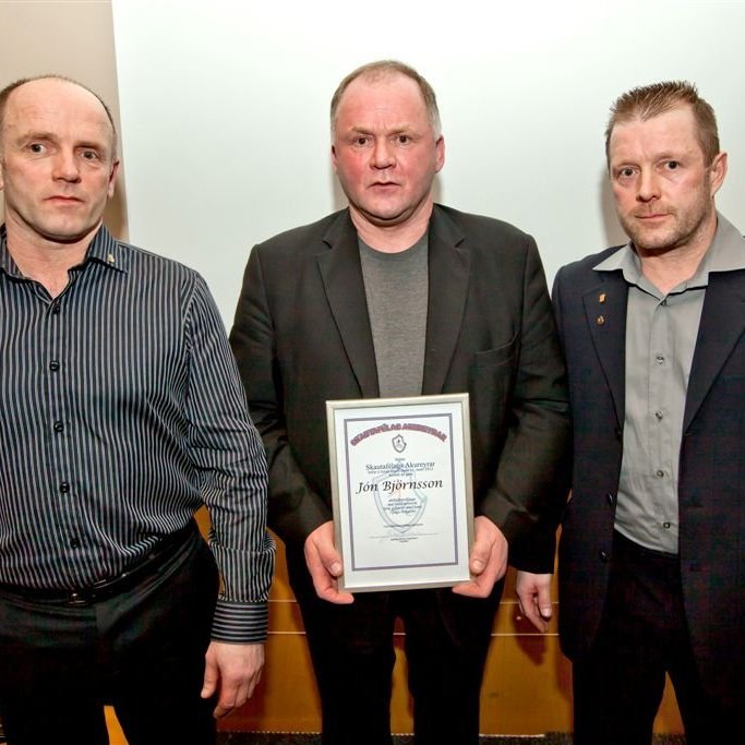 Davíð Björnsson (gullmerki), Jón Björnsson (heiðursfélagi) og Héðinn Björnsson (gullmerki)
