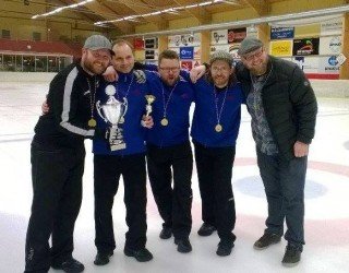 Íslandsmeistara lið Mammúta 2014 (mynd: Ási)