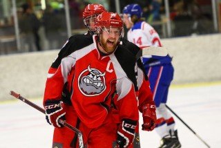 Andri Már Mikaelsson íshokkímaður SA árið 2016