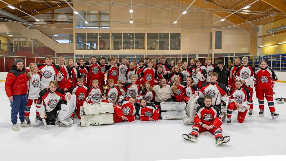 U16 lið SA frá síðasta tímabili.