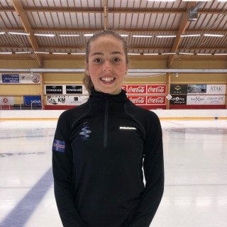 Fréttir af Junior Grand Prix (JGP).Marta María skautar tíunda á morgun í Kaunas