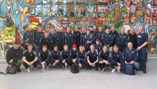 Íslenska karlaliðið í íshokkí hefur leik á HM á morgun