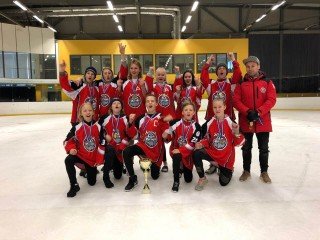 4. flokkur Skautafélags Akureyrar Íslandsmeistarar í íshokkí 2018