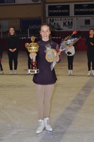 Marta María valin Skautakona ársins á glæsilegri jólasýningu listhlaupadeildar