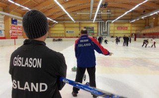 Mammútar og Garpar áttust við í gærkvöldi.