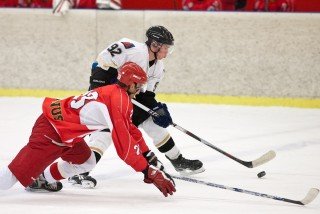 Josh og Ólafur Björnsson kljást. Mynd: Elvar Páls