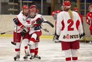 Úr leik Ynja og Ásynja. Mynd: Elvar Freyr Pálsson