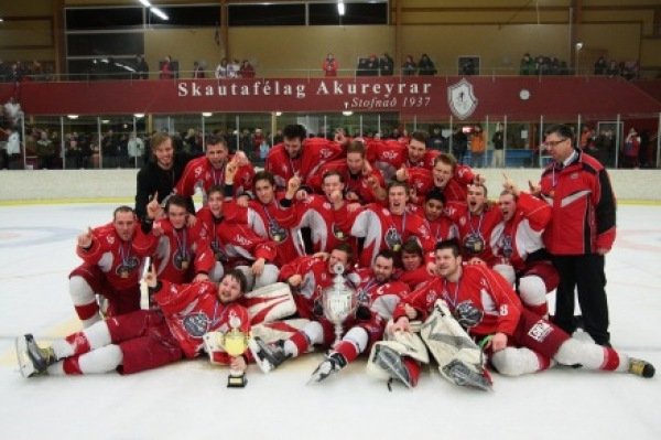 ÍSLANDSMEISTARAR 2010