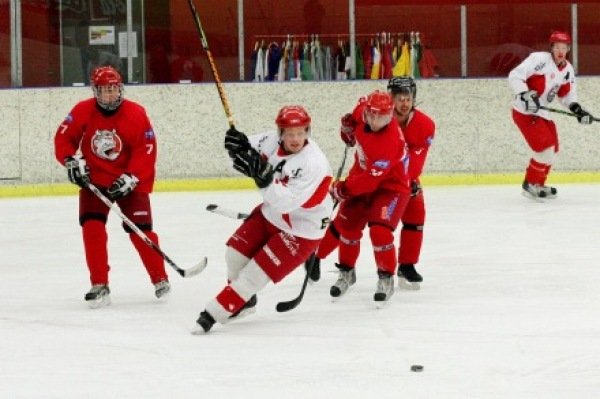 Orri Blöndal á ferðinni.  Myndina tók Sigurgeir Haraldsson í síðustu viðureign liðanna
