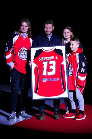 Siggi Sig og börnin hans (mynd: Sigurgeir H.)
