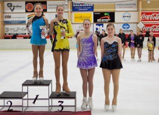 Stúlknaflokkur (mynd: Helga Hjaltadóttir)