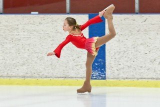 Marta María sýndi í leikhléi hjá Ásynjum og Ynjum