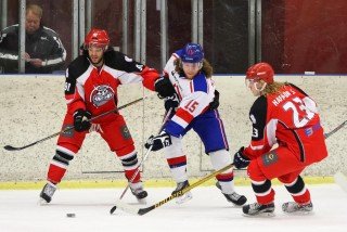 Úr leiknum í kvöld (mynd: Elvar Pálsson)