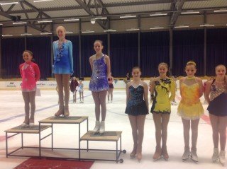 Novice A verðlaunaafhenging (mynd: Rut Hermannsd.)