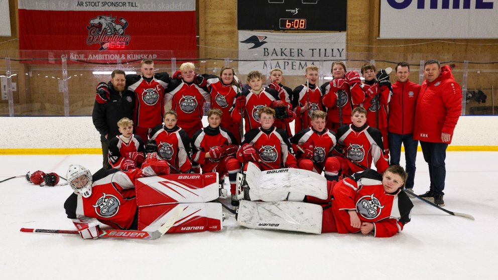 Ungir íshokkíleikmenn SA kepptu á alþjóðlegu móti í Svíþjóð