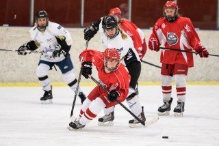 Úr leik Ásynja - Björninn (mynd: Elvar Pálsson)