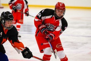 Ynjur aftur á toppinn