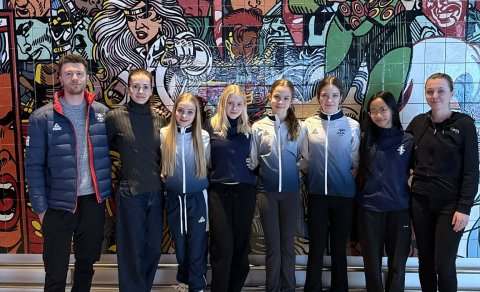 Landsliðshópurinn á leið á Norðurlandamótið á listskautum 2026.