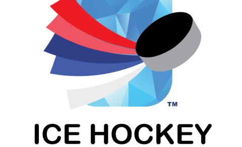 Íslenska U20 drengja landslið Íslands í íshokkí hefur leik á HM á morgun