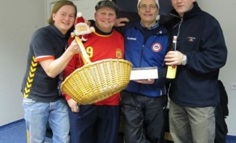 Sigurvegarar Áramótamótsins 2009, Jólasveinarnir. Frá vinstri: Karl Ólafur Hinriksson, Jón Einar Jóh…