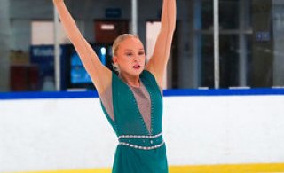 Aldís Kara á Íslandsmeistaramóti ÍSS (iceskate.is)