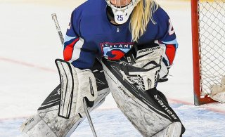 Birta Helgudóttir í marki.  Mynd Mats Bekkevold