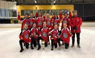 4. flokkur Skautafélags Akureyrar Íslandsmeistarar í íshokkí 2018