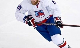 ANDRI MÁR MIKAELSSON ÍSHOKKÍMAÐUR ÁRSINS HJÁ ÍHÍ