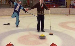 Krulla í kvöld - tækniæfing og skemmtikeppni