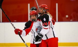 Eva María Karvelsdóttir íshokkíkona SA 2017