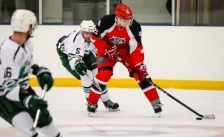 SA Víkingar tylltu sér á toppinn