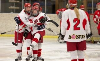 Úr leik Ynja og Ásynja. Mynd: Elvar Freyr Pálsson