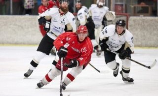 Björninn er nú á eftir Víkingum. Mynd: EFP