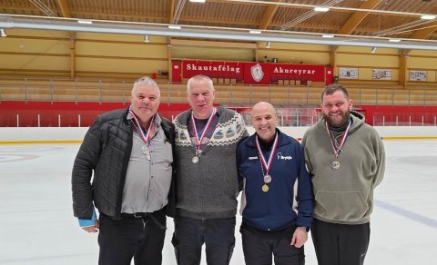 IceHunt 2 sæti Íslandmót 2024.
Frá vinstri Davíð Valsson Kristján Þorkelsson Sigurgeir Haraldsson  …