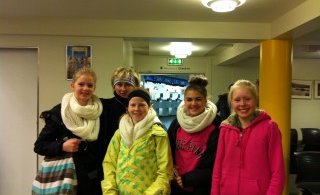 Stelpurnar stóðu sig mjög vel