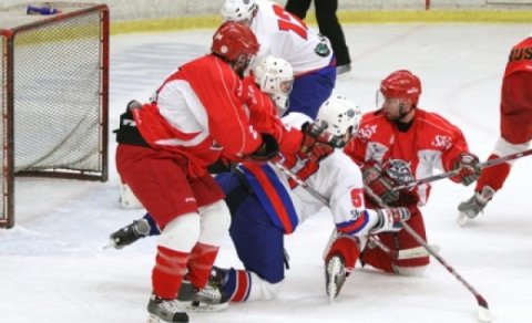 SA heldur toppsætinu eftir sigur í kvöld