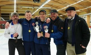 Íslandsmótið í krullu: Garpar komnir í úrslitaleikinn