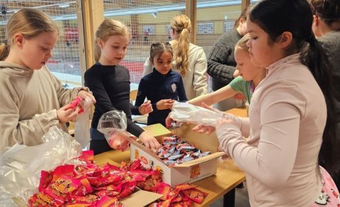 Nammiverksmiðjan í Skautahöllinni