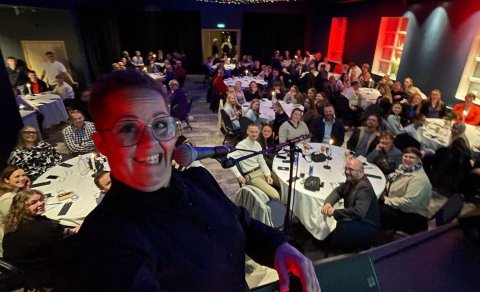 Okkar eina sanna Solla Smára stýrði veislunni af röggsemi og lýsti verðlauna- afhendingunni rétt ein…